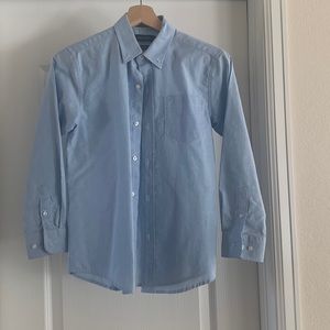 Nautica Oxford dress shirt. Size 12. Like new condition!
